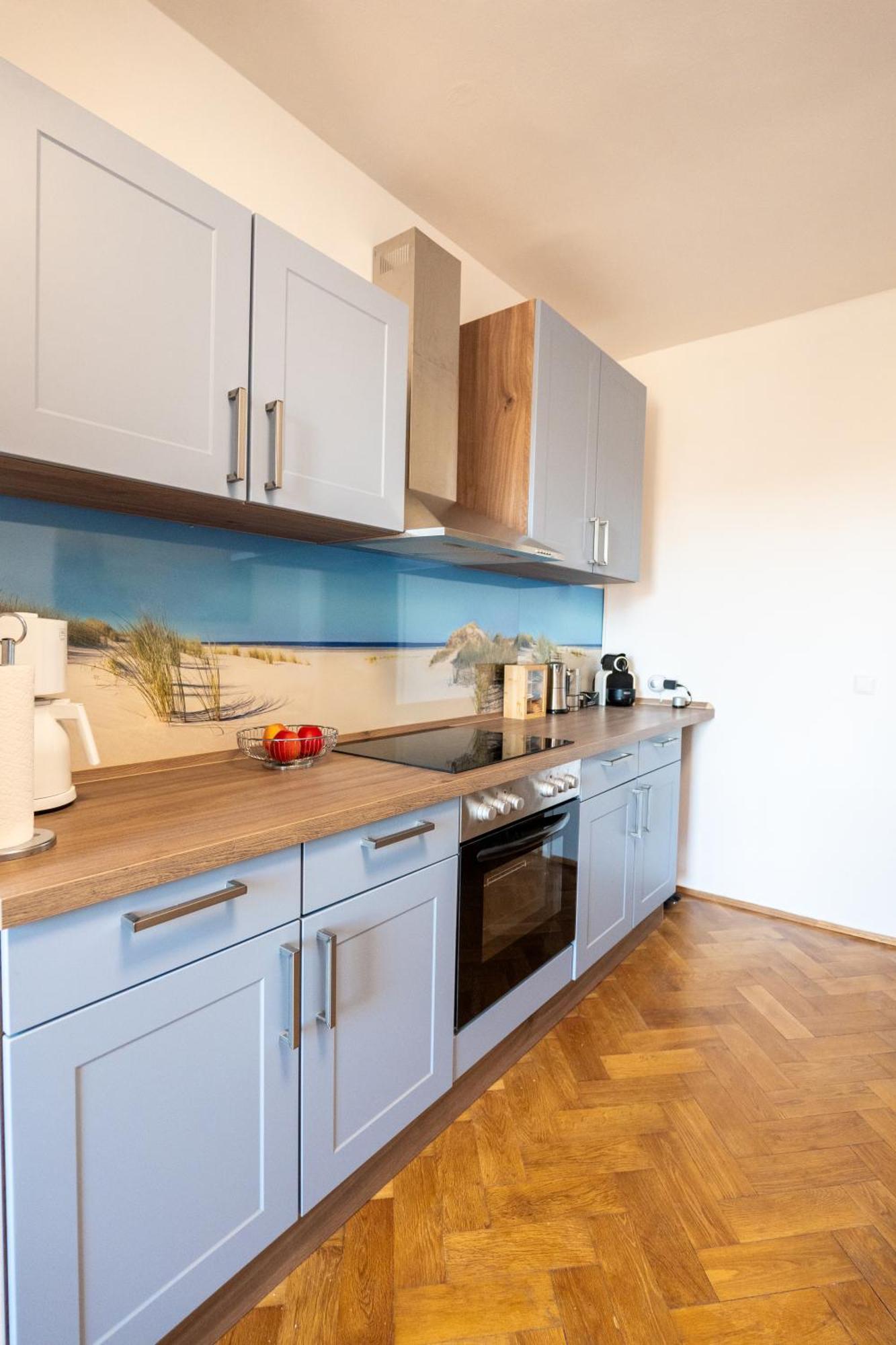 Doppelhaus- Villa Leipzig Schleussig , Moderner Altbau Apartment Dachetage Mit 2 Schlafzimmern Und Separatem Zusatzzimmer , Parkplatz - Balkon - Kamin - Eicheparkett - Arbeitsplatz Zewnętrze zdjęcie